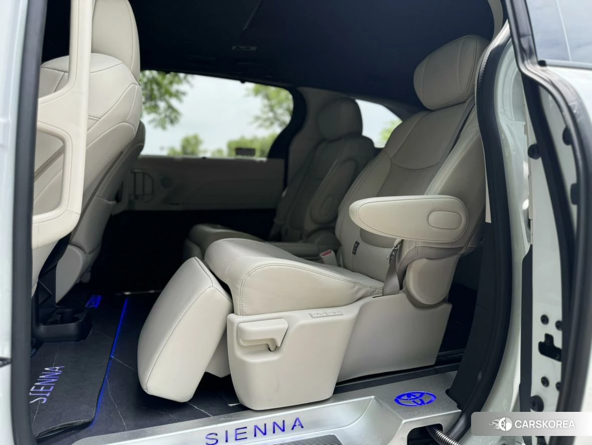 Toyota Saina id 4485519 из Китая 24