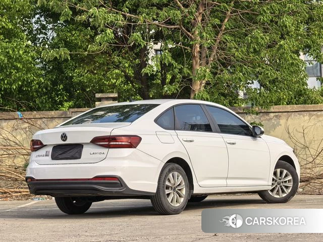 Volkswagen Lavida id 4365758 из Китая 14