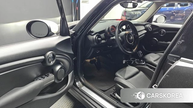 Mini Cooper id 4683655 из Кореи 31