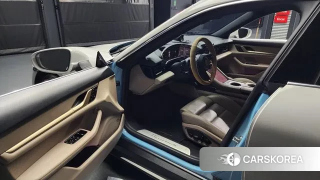 Porsche Taycan id 3165464 из Кореи 20