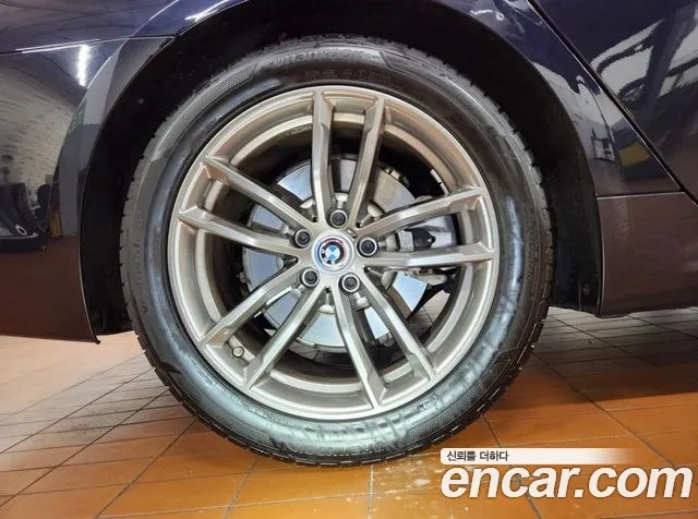 BMW 5 Series (G30) id 2936363 из Кореи 20