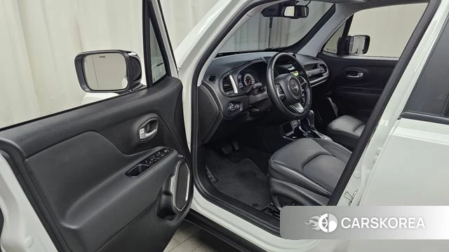 Jeep Renegade id 3841616 из Кореи 20