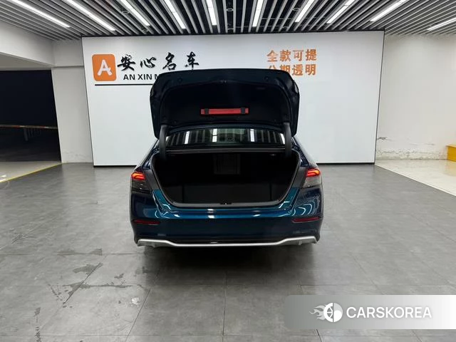 Honda Accord PHEV id 4259584 из Китая 19