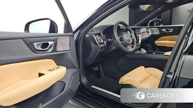 Volvo V60 Cross-Country 2nd Generation id 3517923 из Кореи 20