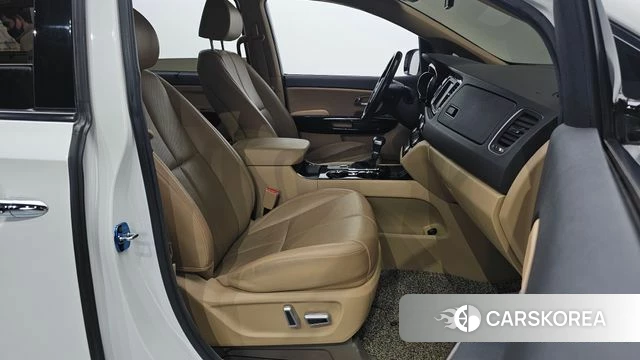 Kia The New Carnival id 3873864 из Кореи 20