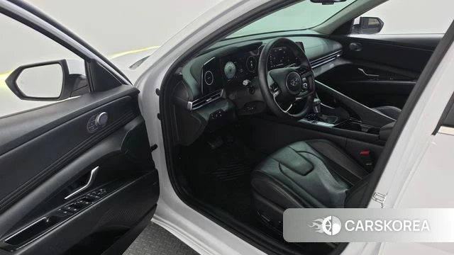 Hyundai Avante Hybrid (CN7) id 4693152 из Кореи 32