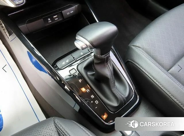 Kia Stonic id 3942749 из Кореи 20