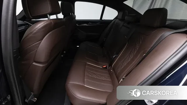 BMW 5 Series (G30) id 3695351 из Кореи 20