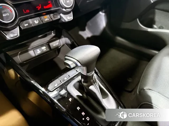 Kia Stonic id 2976376 из Кореи 20