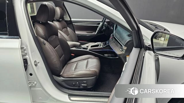Hyundai The New Grandeur IG Hybrid id 4292976 из Кореи 33