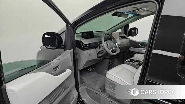 Hyundai Staria id 4280716 из Кореи 31
