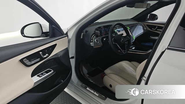 Mercedes-Benz E-Class W214 id 4655290 из Кореи 31