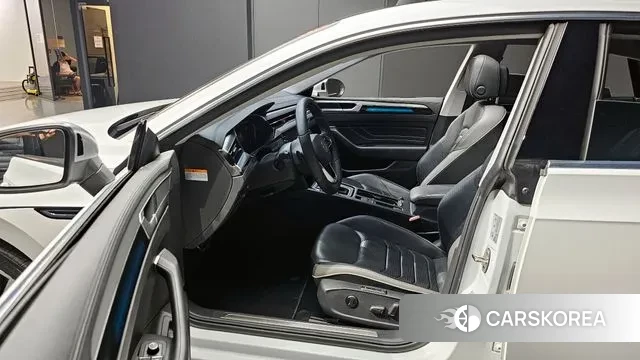 Volkswagen Arteon id 2984736 из Кореи 20