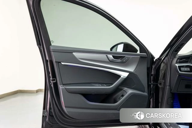 Audi A6L id 4278888 из Китая 25