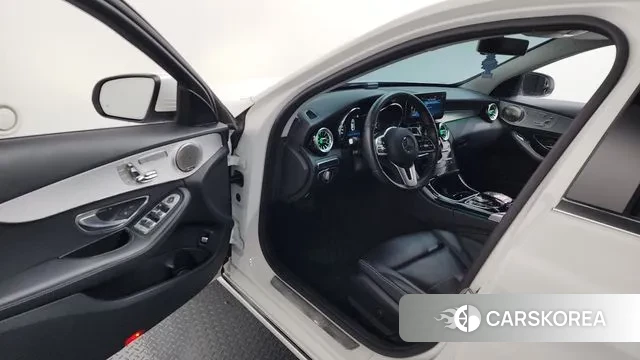 Mercedes-Benz C-Class W205 id 3302339 из Кореи 20