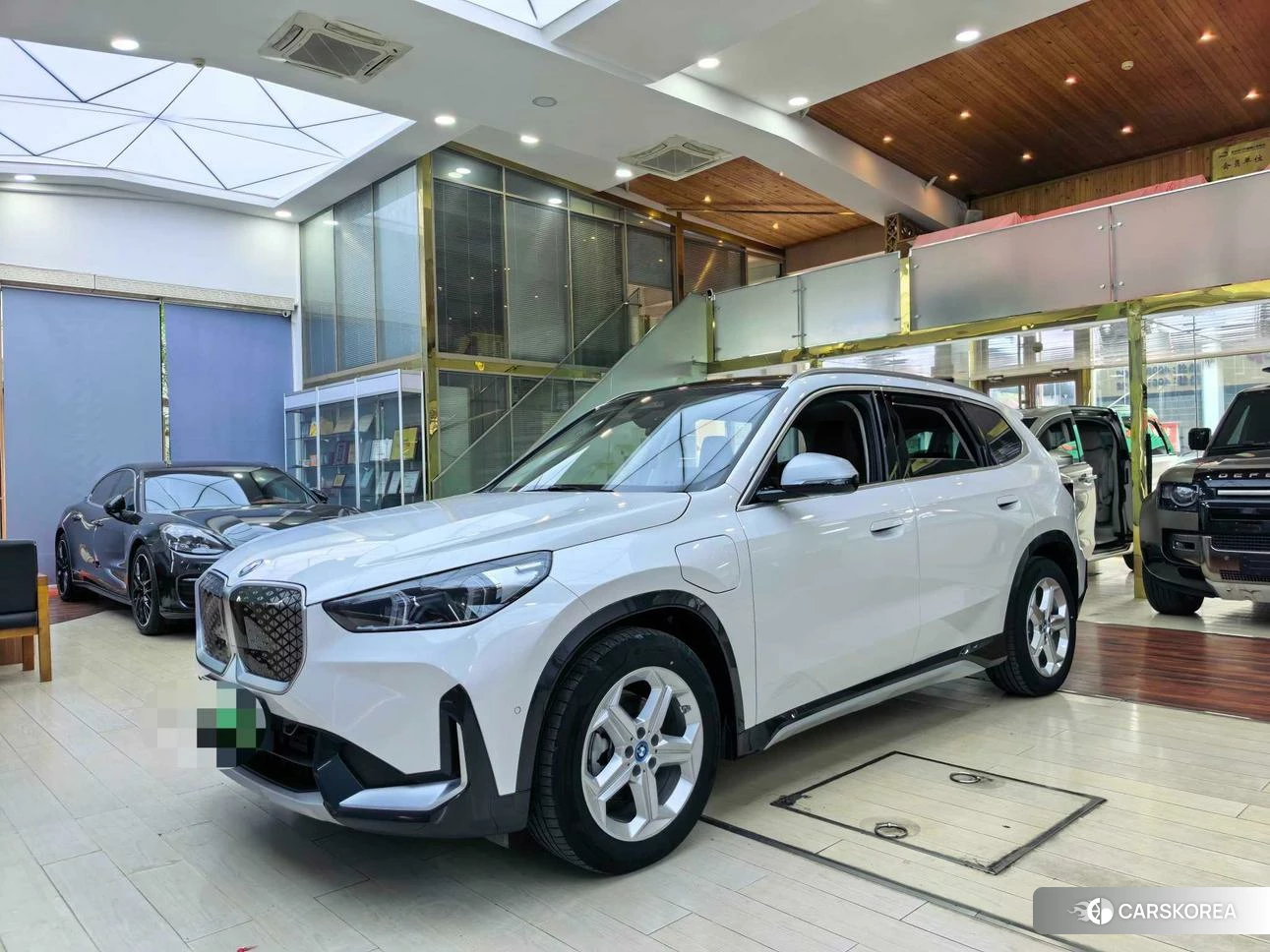 BMW iX1 id 4452168 из Китая 16
