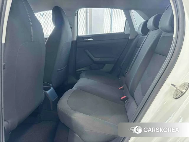 Volkswagen Polo id 4353075 из Китая 15