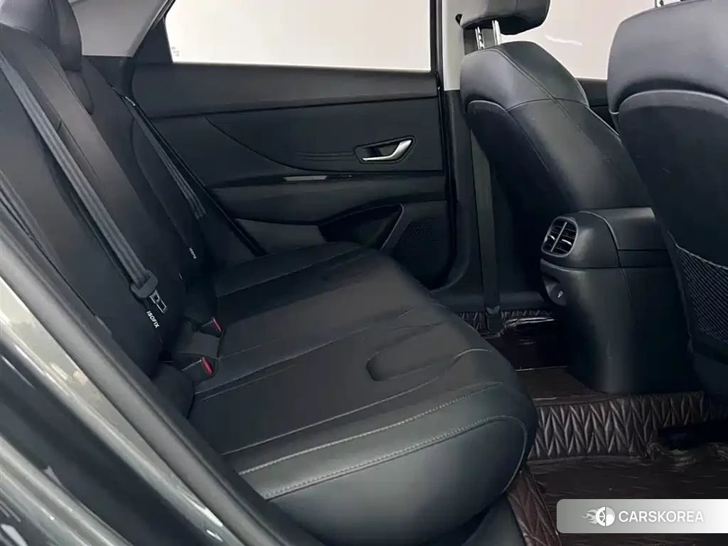 Hyundai Elantra id 4553736 из Китая 21