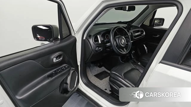 Jeep Renegade id 4325399 из Кореи 20