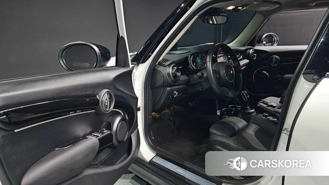 Mini Cooper id 4414110 из Кореи 31
