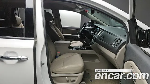 Kia The New Carnival id 2558750 из Кореи 20