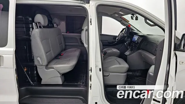 Hyundai The New Grand Starex id 2408404 из Кореи 20