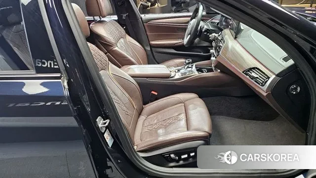 BMW 5 Series (G30) id 3368003 из Кореи 20