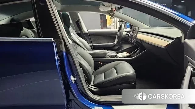 Tesla Model 3 id 3641099 из Кореи 20