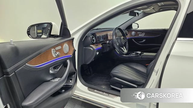 Mercedes-Benz E-Class W213 id 4760226 из Кореи 32