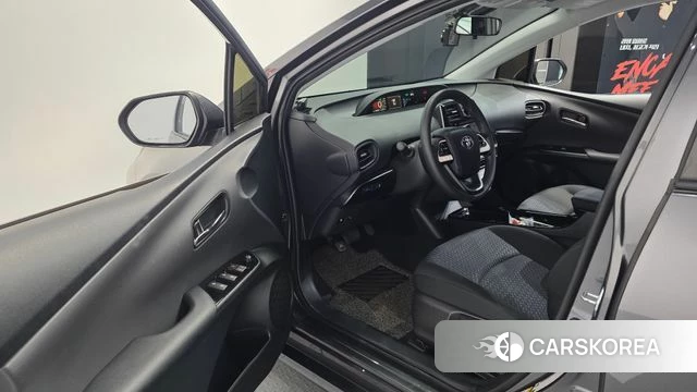Toyota Prius 4th Generation id 4325667 из Кореи 31