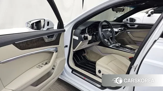 Audi A6 (C8) id 3626561 из Кореи 20