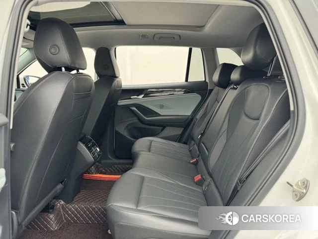Volkswagen Tiguan L id 4215571 из Китая 24