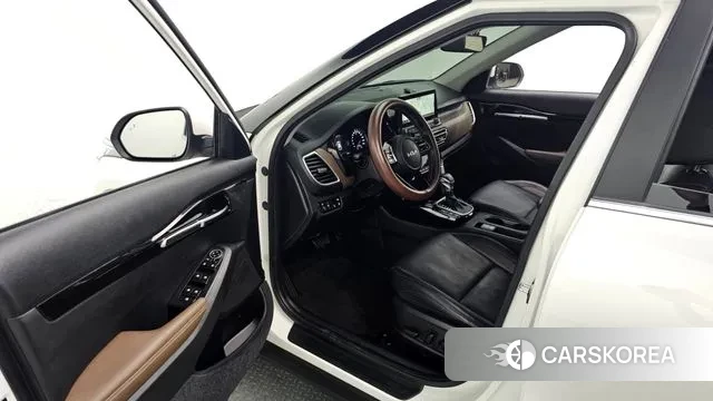 Kia Seltos id 3777557 из Кореи 20