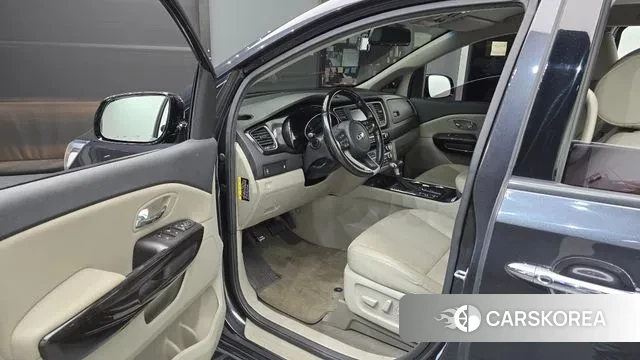 Kia The New Carnival id 3055693 из Кореи 20