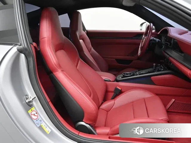 Porsche 911(992) id 3605504 из Кореи 20