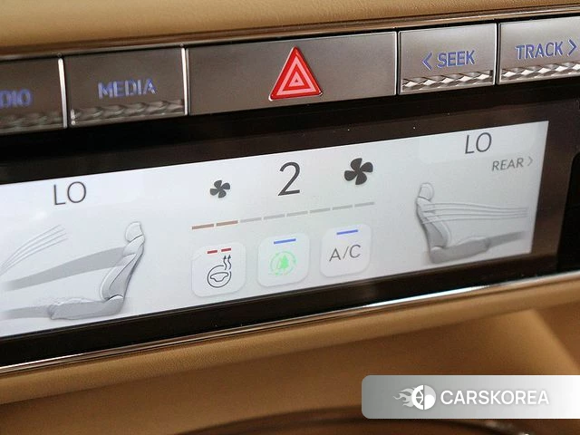 Genesis G90 (RS4) id 4481185 из Кореи 20