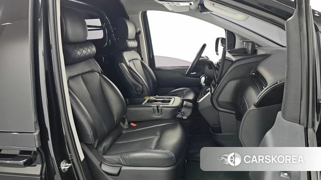 Hyundai Staria id 3851216 из Кореи 20