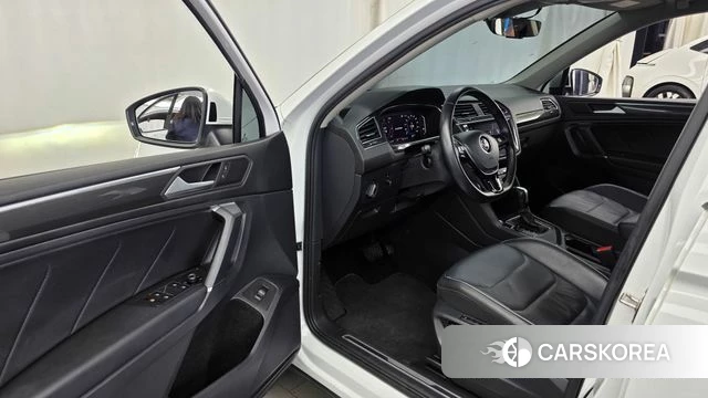 Volkswagen Tiguan Allspace id 4759441 из Кореи 20
