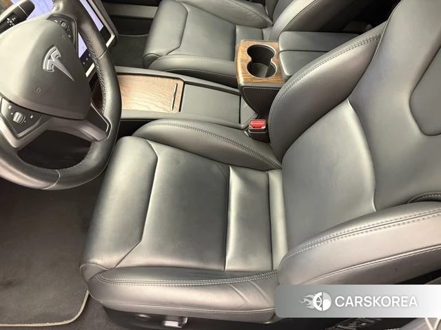 Tesla Model S id 4219948 из Китая 22