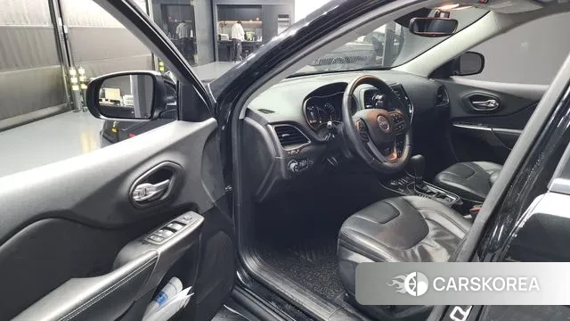 Jeep Cherokee (KL) id 3646947 из Кореи 20