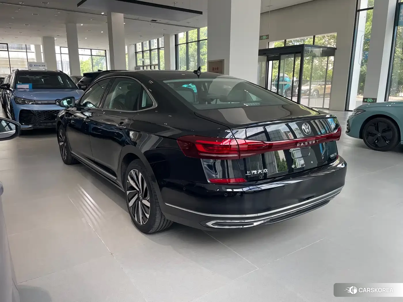 Volkswagen Passat id 4565123 из Китая 12