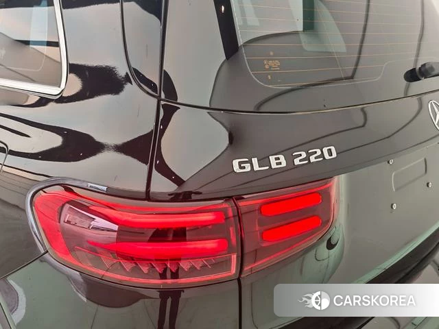 Mercedes-Benz GLB id 4216981 из Китая 17