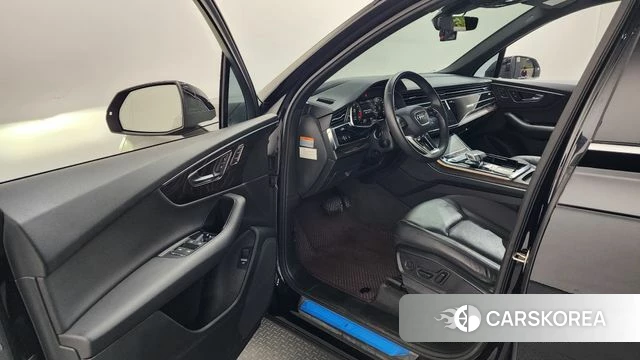 Audi Q7 (4M) id 4835977 из Кореи 32