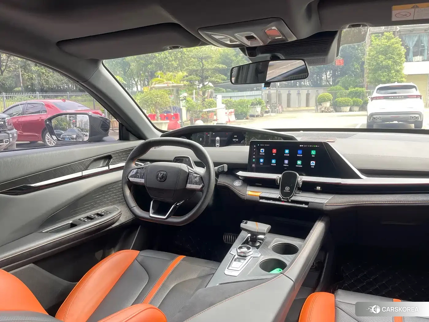 Chang'an Changan UNI-V id 4539205 из Китая 40