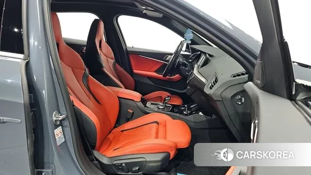 BMW 1 Series (F40) id 3053341 из Кореи 20