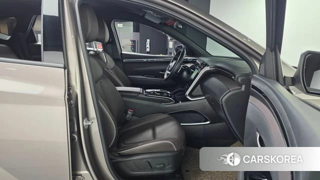 Hyundai Tucson (NX4) id 4591380 из Кореи 36