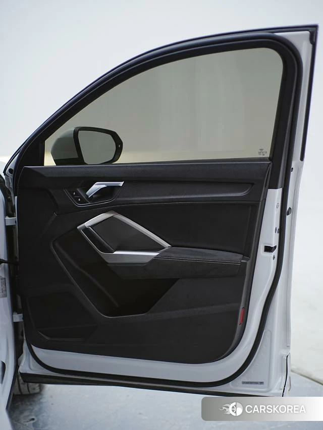 Audi Q3 id 4279279 из Китая 29