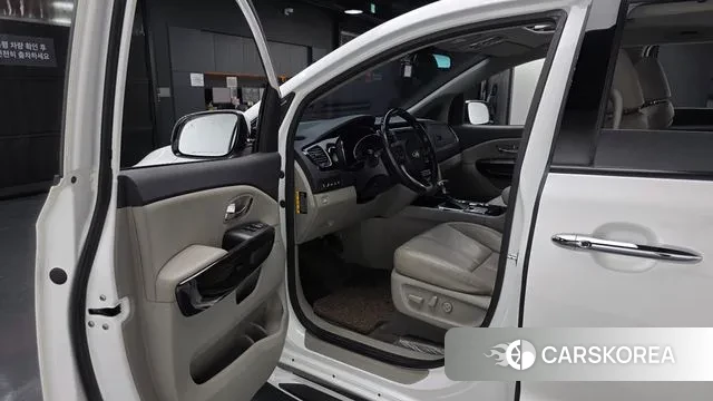 Kia The New Carnival id 3742561 из Кореи 20