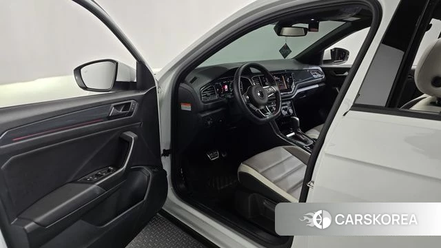 Volkswagen T-Roc id 4556672 из Кореи 20