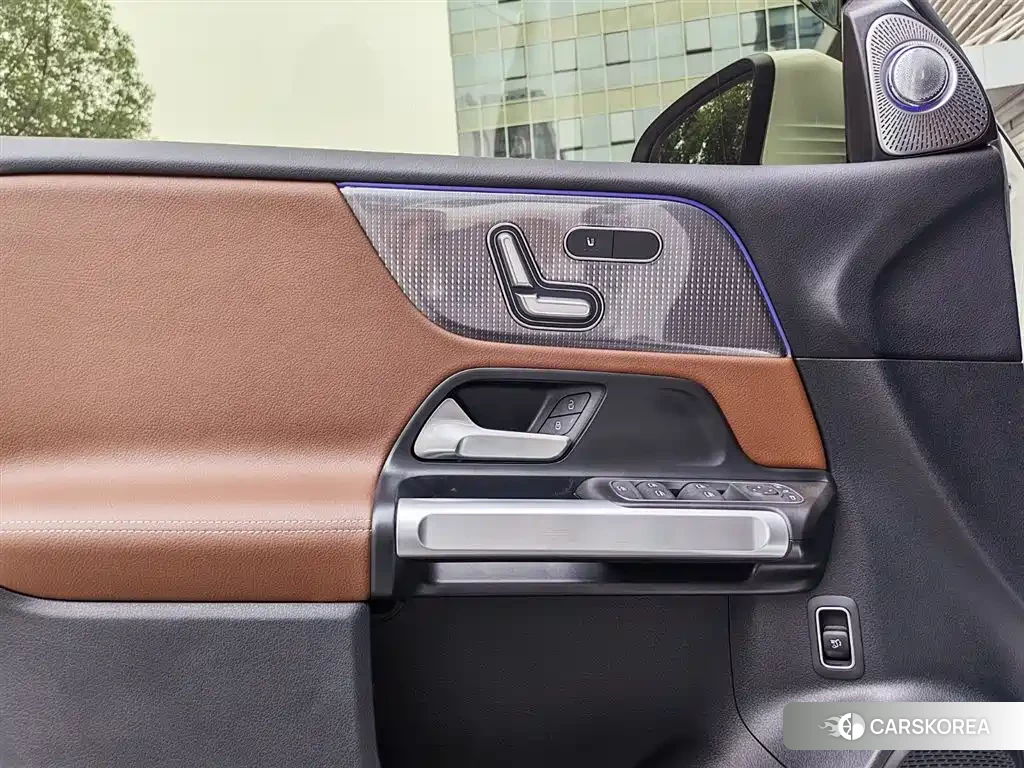 Mercedes-Benz GLB id 4538850 из Китая 24
